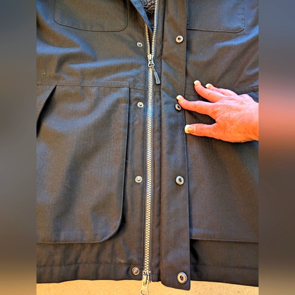 Eddie Bauer Weatheredge Men's Black Hooded Raincoat Hip-Length - Picture 6 of 12